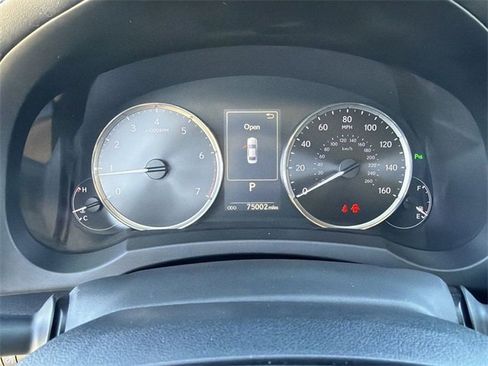 Used 2017 Lexus IS 200t 200t image 23