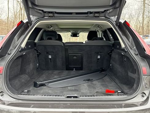 Certified 2023 Volvo V90 B6 Cross Country Plus w/ Climate Package image 26