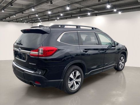 Used 2022 Subaru Ascent Premium w/ Convenience Package AWD/4WD image 7