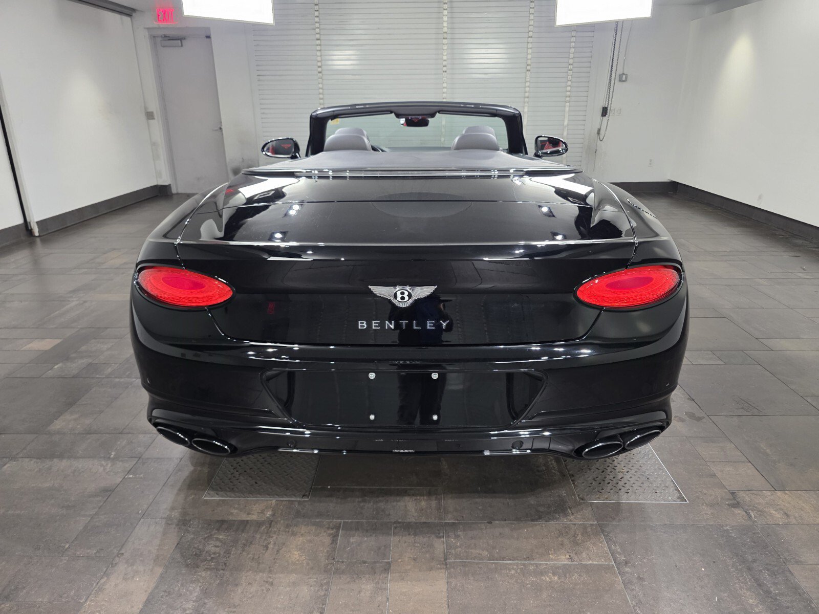 Used 2023 Bentley Continental GT Azure AWD/4WD image 5