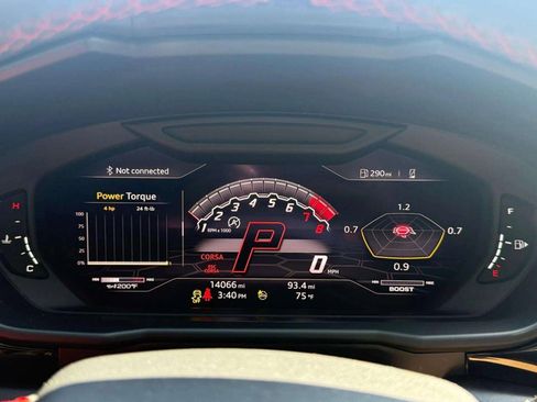 Used 2021 Lamborghini Urus AWD/4WD image 45
