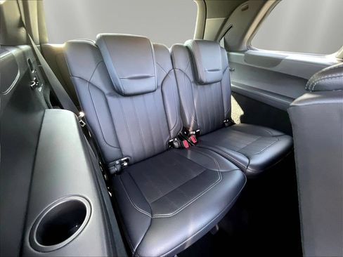 Used 2019 Mercedes-Benz GLS 450 4MATIC image 27