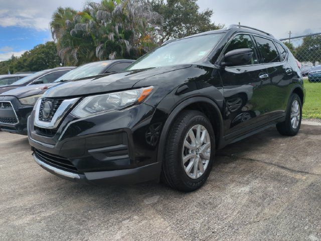 Used 2020 Nissan Rogue SV FWD image 3