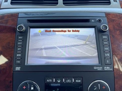 Used 2013 Chevrolet Tahoe LTZ image 45