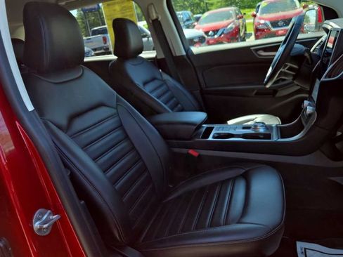 Used 2022 Ford Edge SEL w/ Convenience Package AWD/4WD image 9