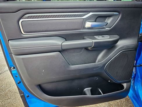 New 2026 RAM 1500 4x4 Crew Cab image 33