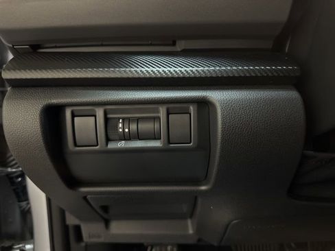 Certified 2024 Subaru Crosstrek 2.0i Premium image 19
