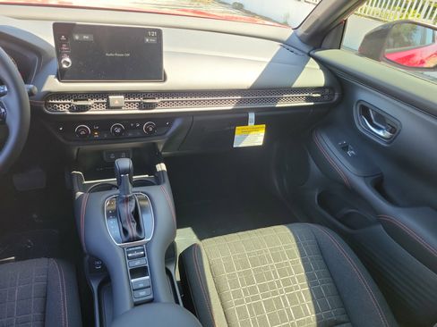 New 2026 Honda HR-V Sport image 17