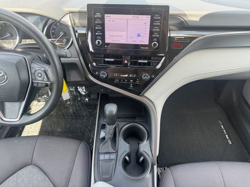 Used 2024 Toyota Camry LE FWD image 12