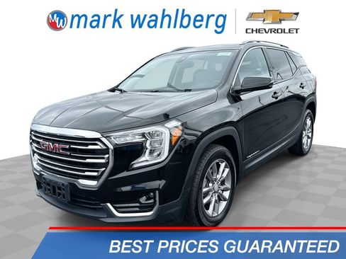Used 2024 GMC Terrain SLT FWD image 1
