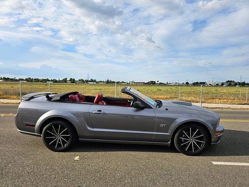 Used 2007 Ford Mustang GT image 4