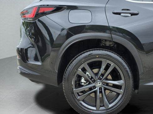 Certified 2025 Lexus NX 450h+ AWD w/ Accessory Package (2T) image 30