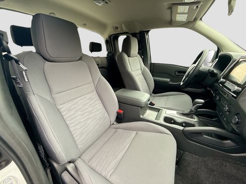Used 2023 Nissan Frontier S w/ Technology Package image 21