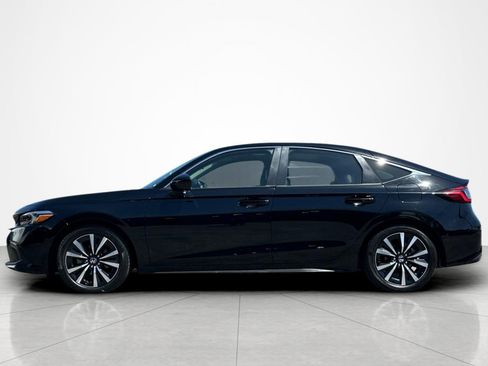 Used 2022 Honda Civic EX-L image 2