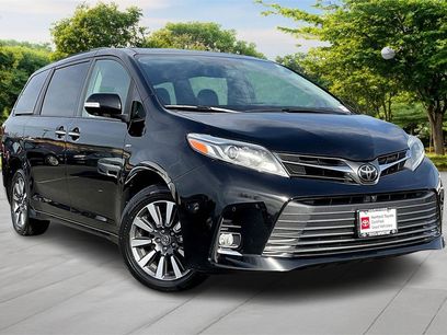 Certified 2018 Toyota Sienna Limited Premium