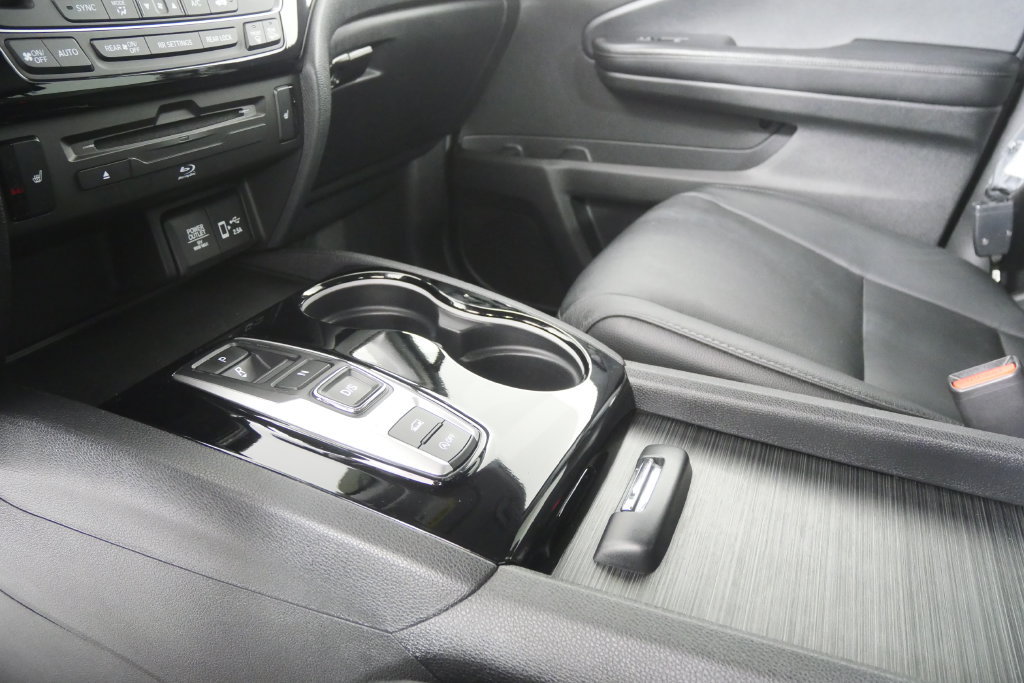 Used 2019 Honda Pilot Touring image 25