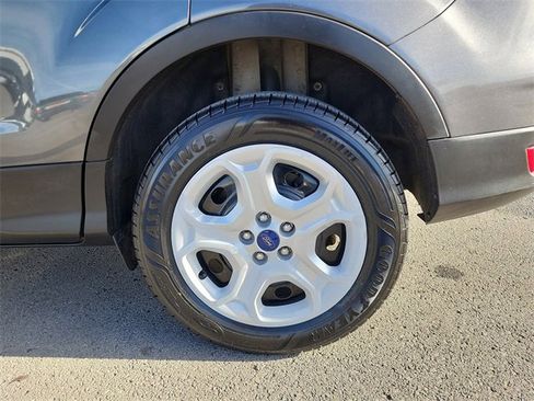 Used 2018 Ford Escape S image 31