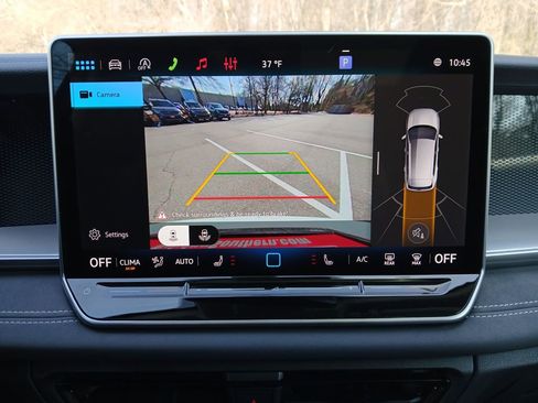 New 2026 Volkswagen Tiguan SE image 19