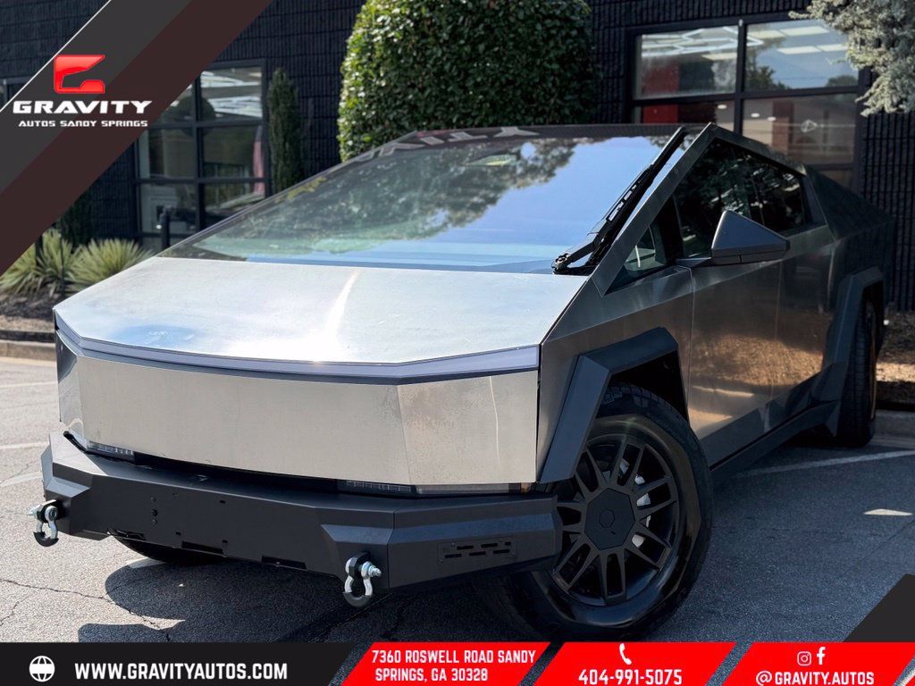 Used 2025 Tesla Cybertruck AWD Crew Cab image 1