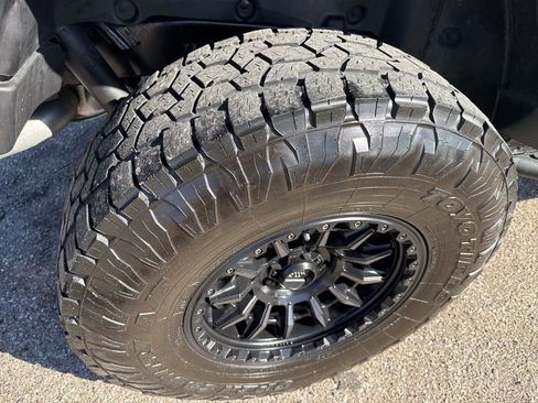 Used 2022 Jeep Wrangler Unlimited Rubicon 4xe image 13