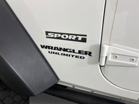 Used 2017 Jeep Wrangler Unlimited Sport w/ Quick Order Package 24S image 15