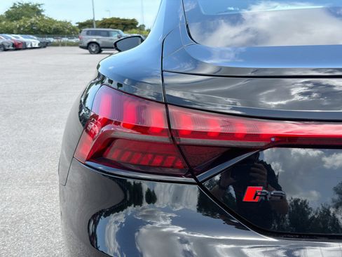 Used 2022 Audi RS e-tron GT w/ Year 1 Package AWD/4WD image 10