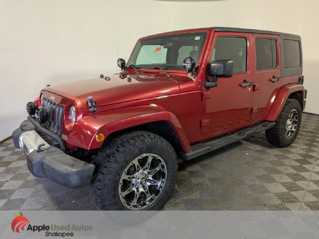 Used 2011 Jeep Wrangler Unlimited Sahara AWD/4WD image 3