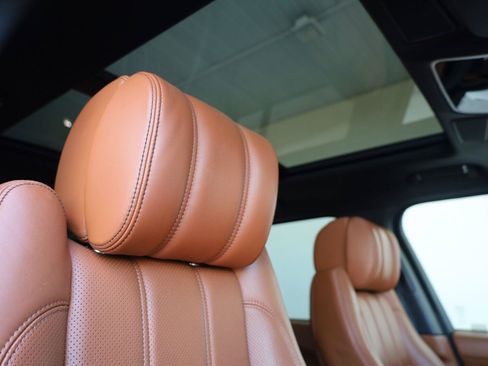 Used 2014 Land Rover Range Rover Autobiography AWD/4WD image 34