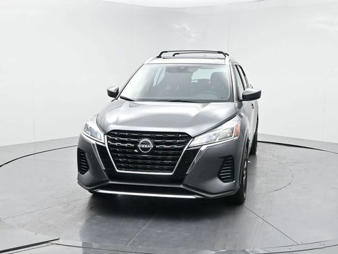 Used 2024 Nissan Kicks SV w/ Interior Electronics Package FWD image 19