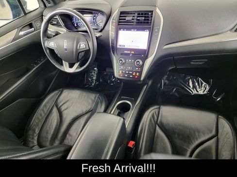 Used 2019 Lincoln MKC Select w/ Select Plus Package AWD/4WD image 33