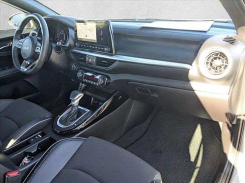 Used 2023 Kia Forte GT-Line w/ GT-Line Technology Package image 21