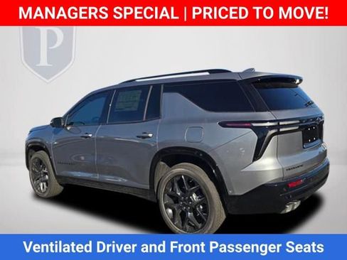 New 2026 Chevrolet Traverse RS FWD image 9