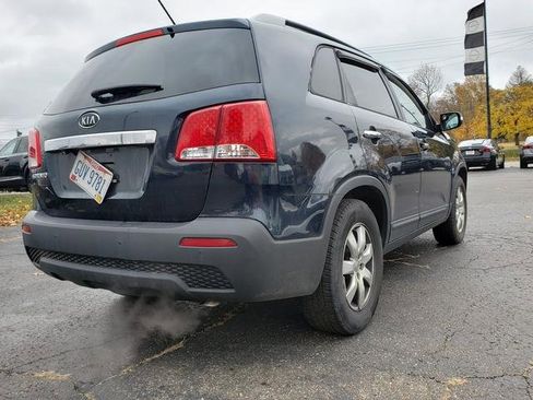 Used 2012 Kia Sorento LX w/ Convenience Pkg image 7