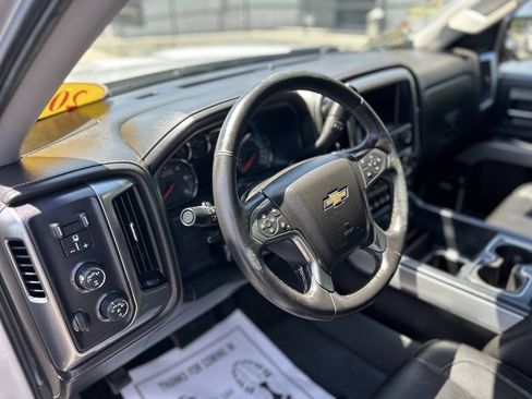 Used 2017 Chevrolet Silverado 1500 LTZ Z71 w/ LTZ Plus Package AWD/4WD image 11