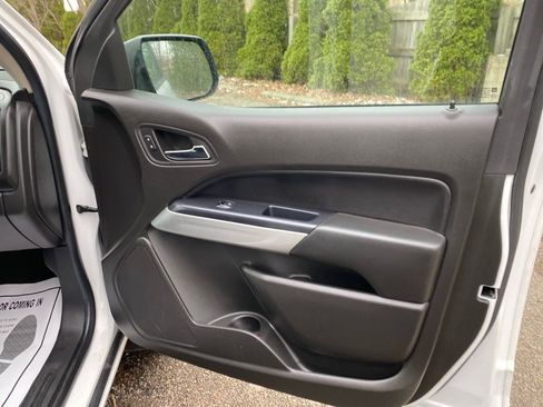 Used 2015 Chevrolet Colorado LT w/ LT Convenience Package image 22