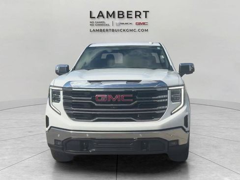 Used 2024 GMC Sierra 1500 SLT w/ SLT Premium Plus Package AWD/4WD image 9
