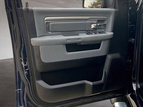 Used 2018 RAM 1500 Big Horn image 24