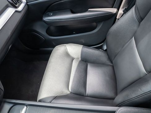 Used 2024 Volvo S60 B5 Core FWD image 29