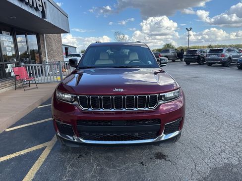 New 2025 Jeep Grand Cherokee L Limited w/ Trailer Tow Package image 3