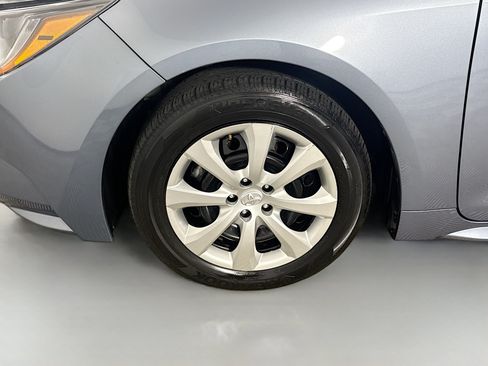 Used 2024 Toyota Corolla LE FWD image 37