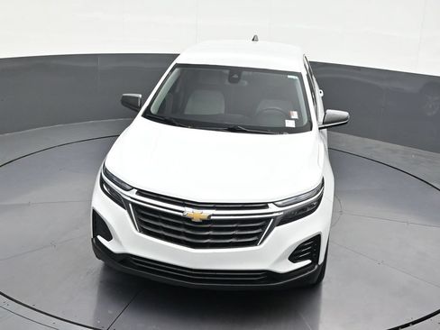 Used 2022 Chevrolet Equinox LS FWD image 22