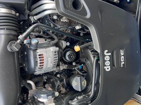 Used 2020 Jeep Gladiator Rubicon AWD/4WD image 20