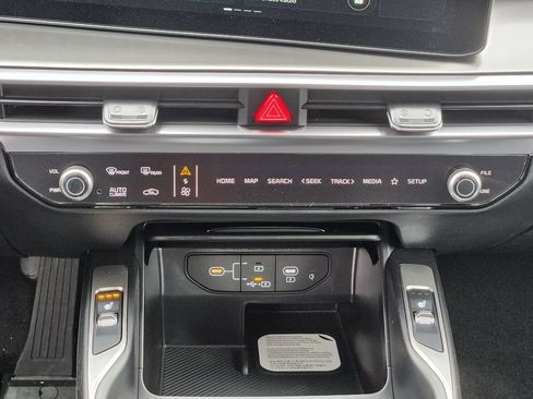 New 2026 Kia Sorento EX AWD/4WD image 14