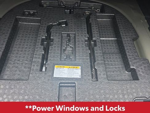 Used 2024 Lexus ES 350 w/ Premium Package image 17