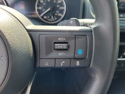 Certified 2024 Nissan Rogue SV AWD/4WD image 19