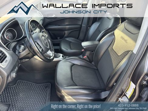 Used 2021 Jeep Compass Latitude w/ Sun and Sound Group image 14