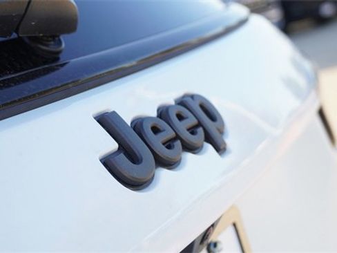 New 2026 Jeep Compass Latitude image 12