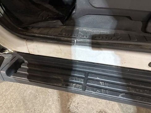 Used 2015 Ford F250 XL w/ Power Equipment Group AWD/4WD image 8