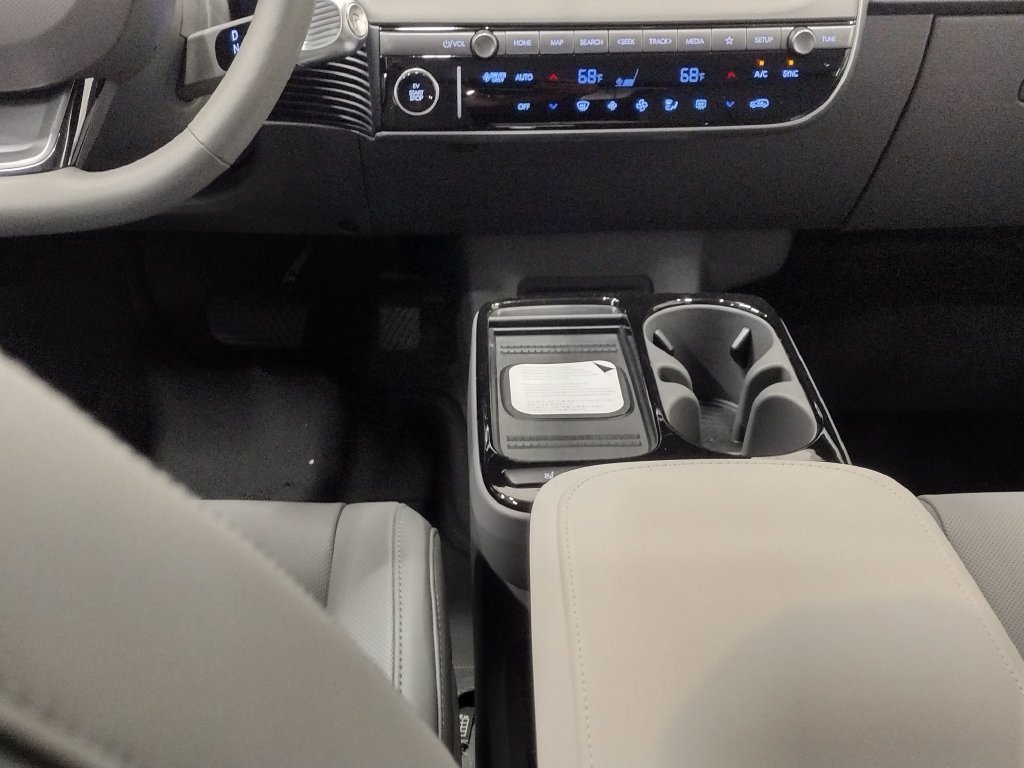 New 2026 Hyundai Ioniq 5 SEL AWD/4WD image 34