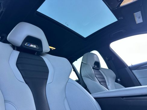 Used 2018 BMW M5 w/ Executive Package image 16